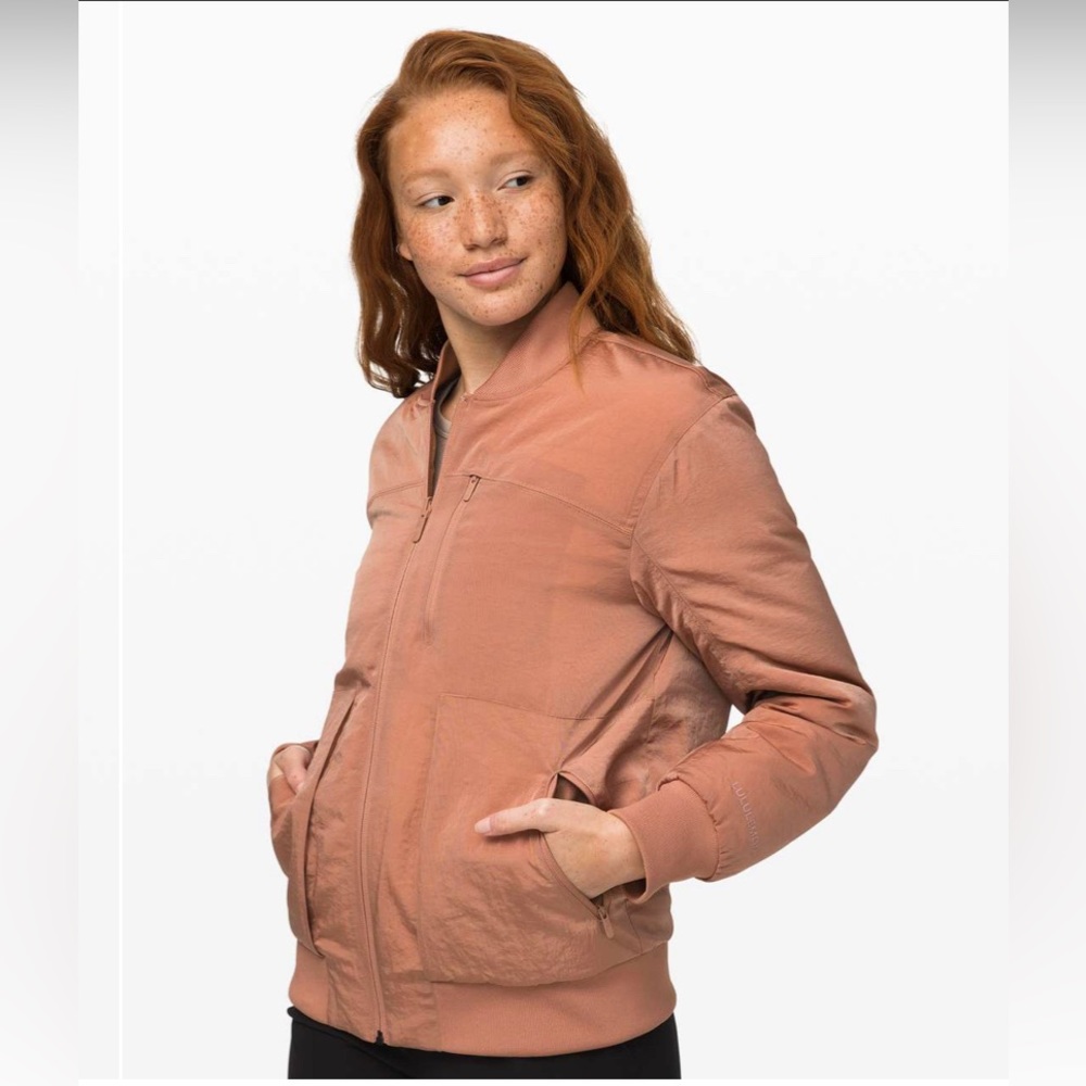 Lululemon Roam Far Bomber Chalky Rose NWT